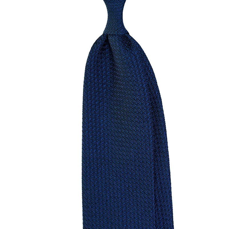 Grenadine Garza Grossa Silk Tie in navy color, handmade in Italy by Stefano Cau